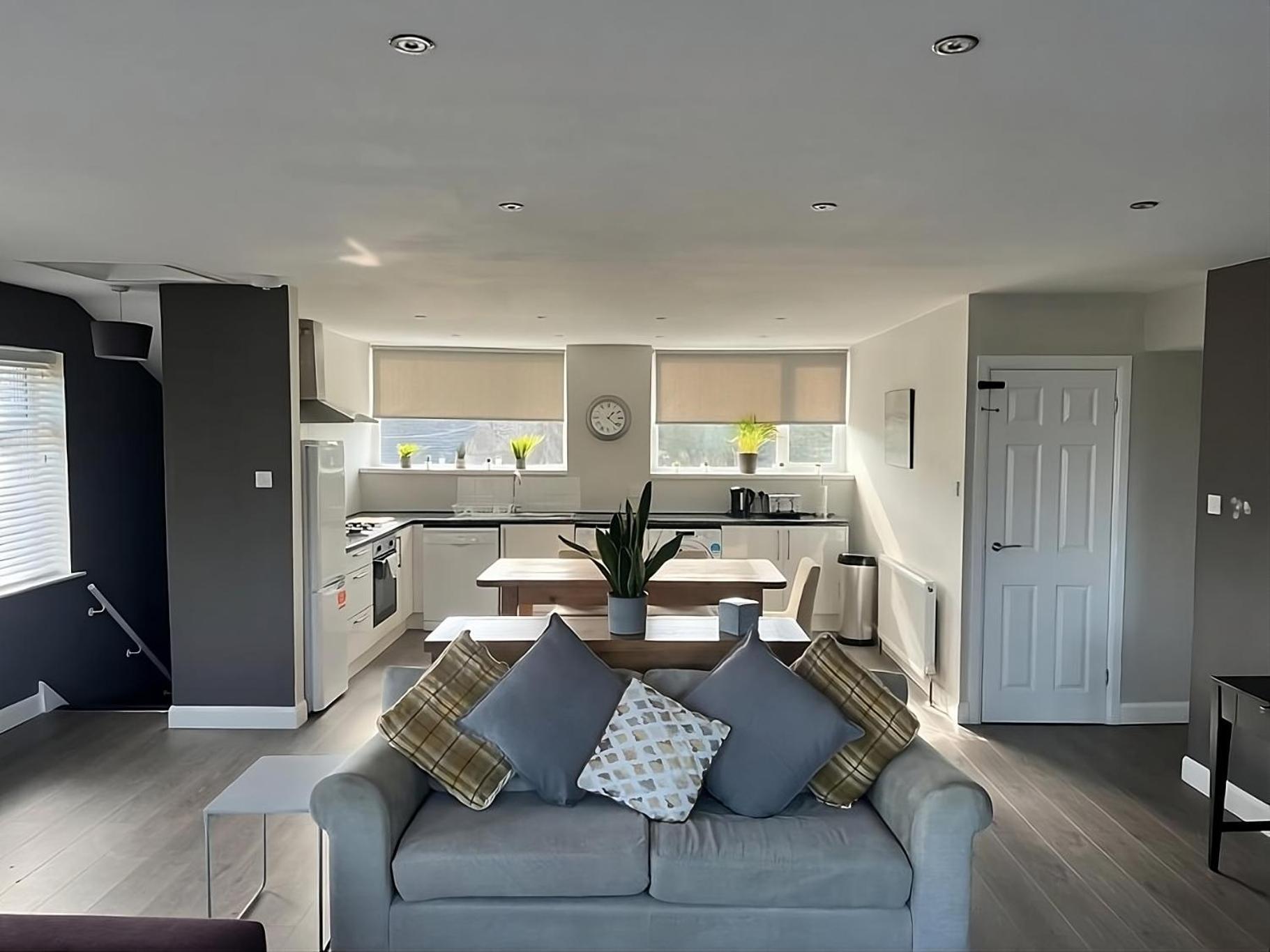 Spacious 2 Bed Ribble Valley Apartment بلاكبيرن المظهر الخارجي الصورة