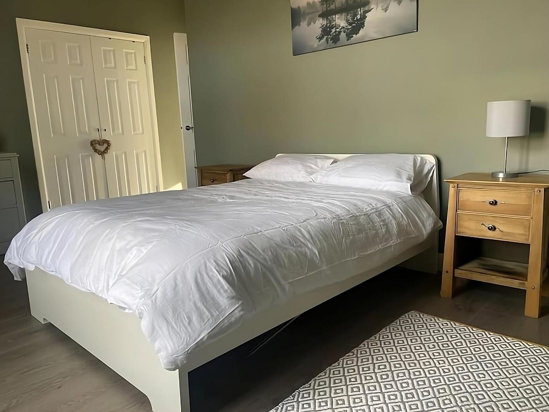 Spacious 2 Bed Ribble Valley Apartment بلاكبيرن المظهر الخارجي الصورة
